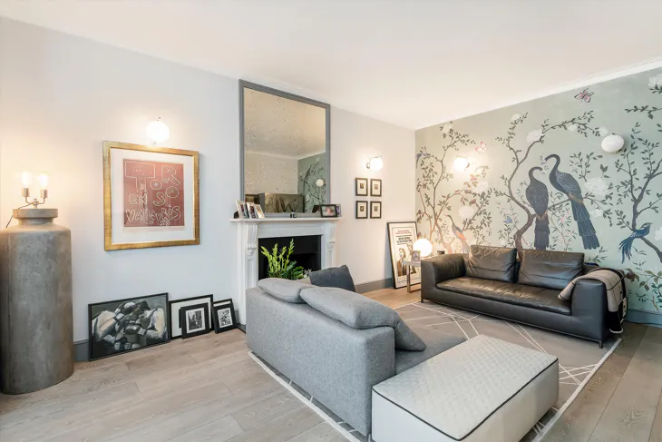 Flat Redcliffe Square in Greater London