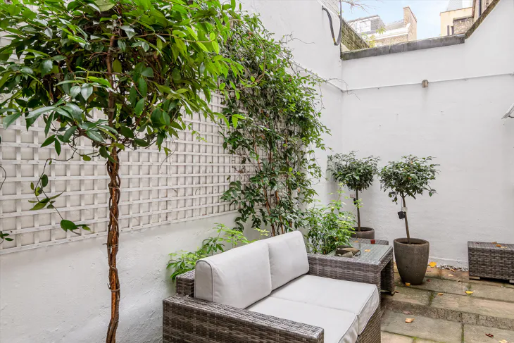 Flat Redcliffe Square in Greater London