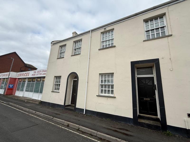Flat Rolle Street in North Devon
