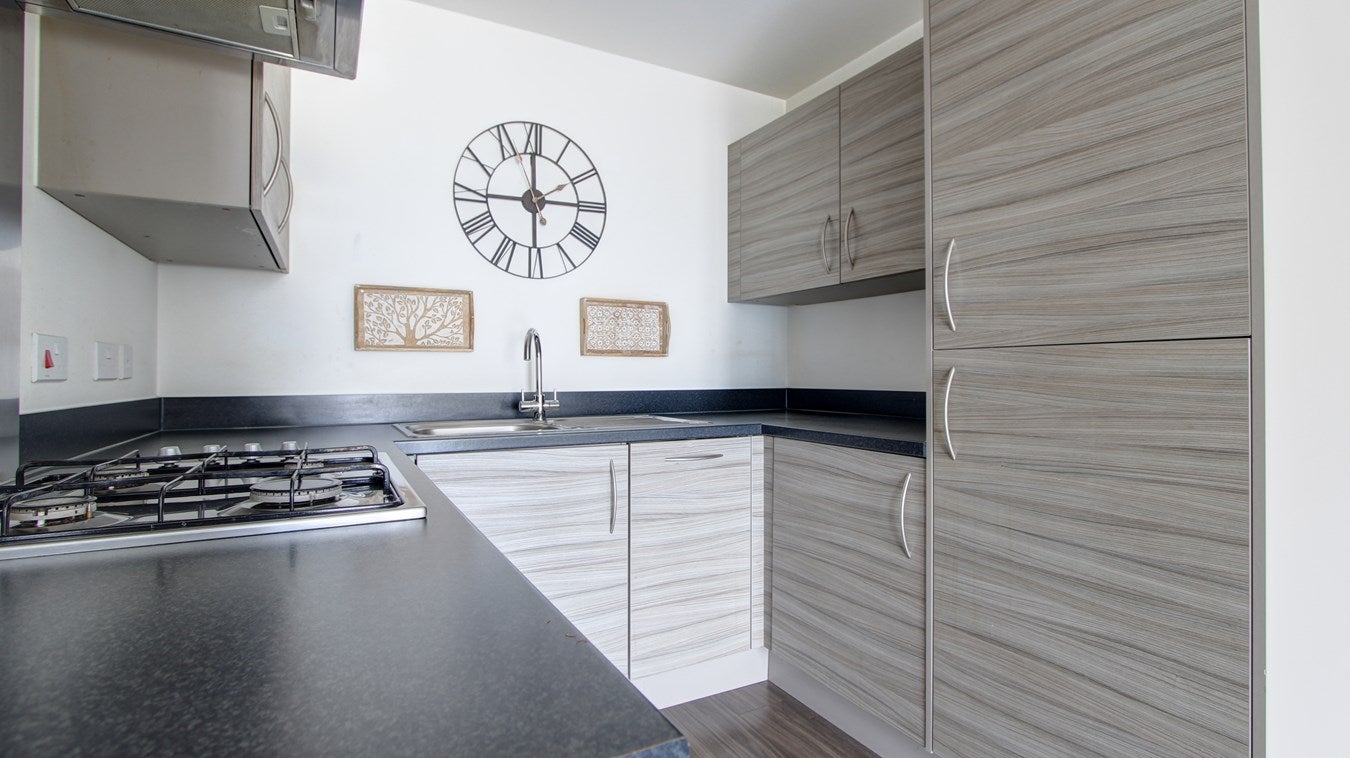 Flat Mackintosh Street in Greater London