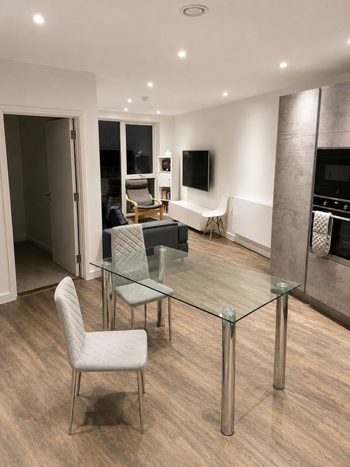 Room Fleet Road in Greater London
