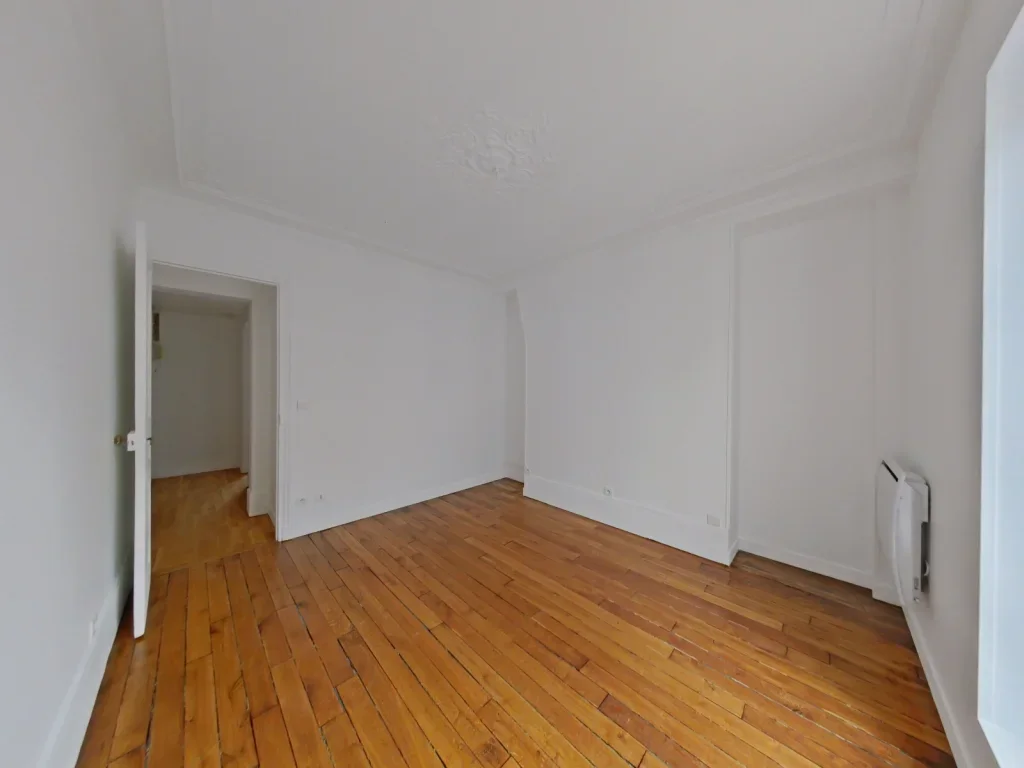 Flat Rue du Cherche-Midi in Paris