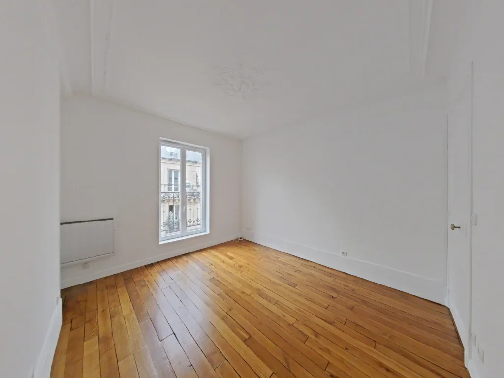 Flat Rue du Cherche-Midi in Paris