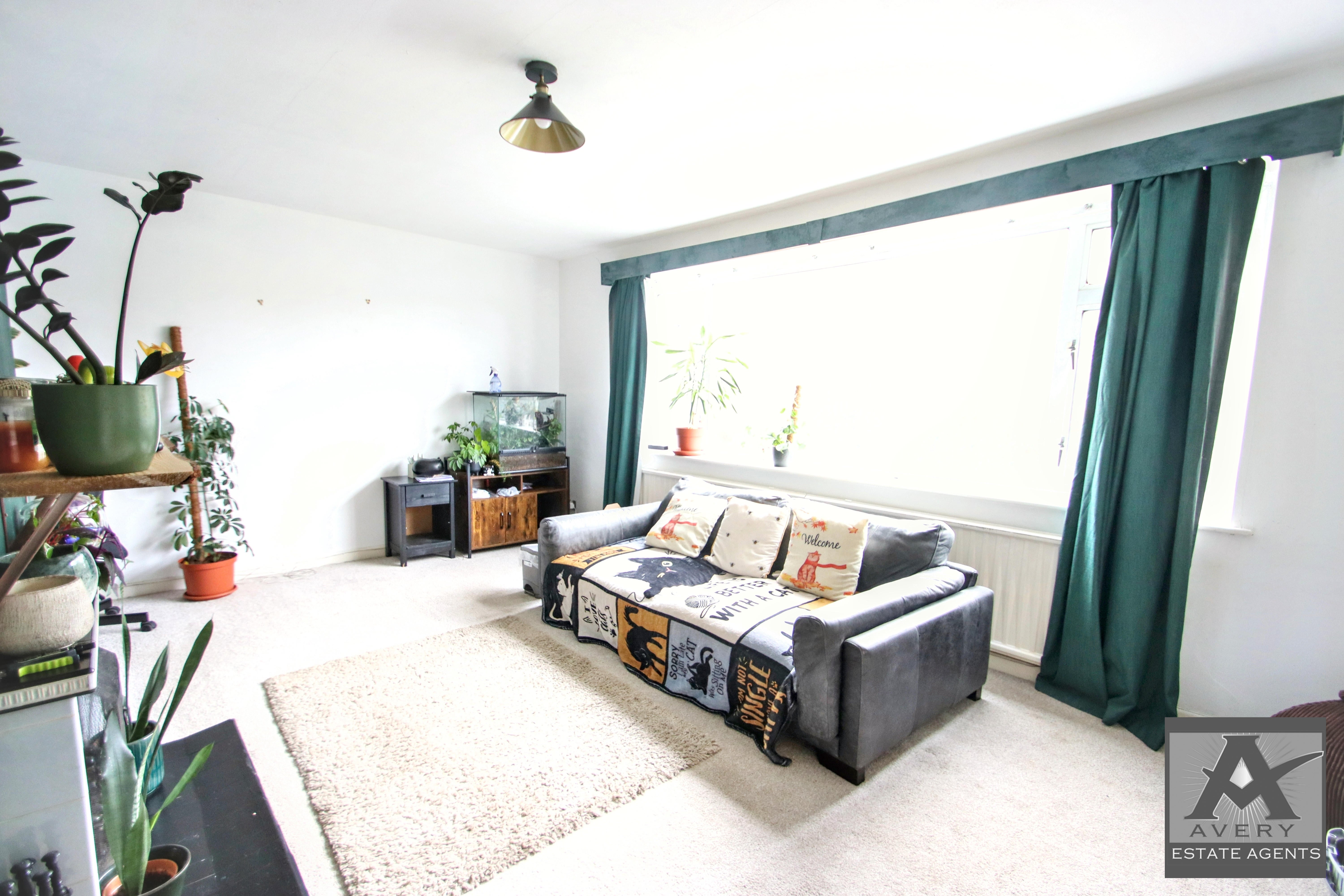 Flat Winterstoke Road in Weston-super-Mare