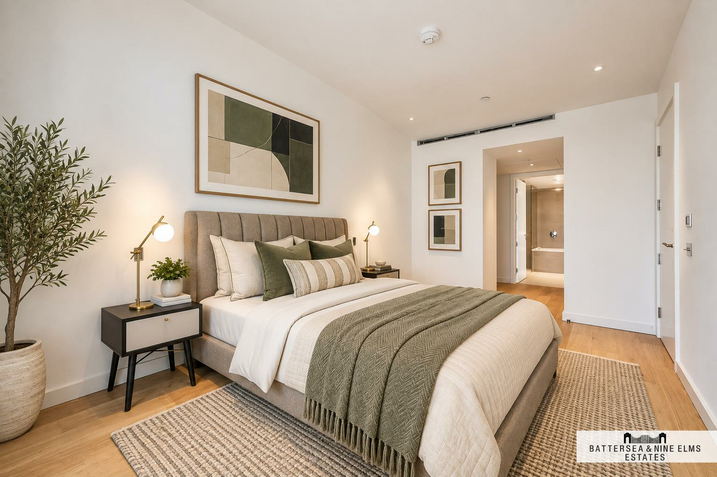 Flat Prospect Way in Greater London