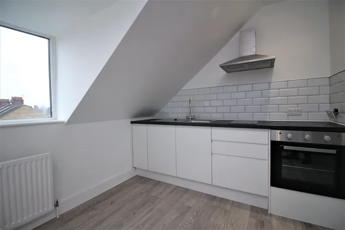 Flat Cromer Road in Watford