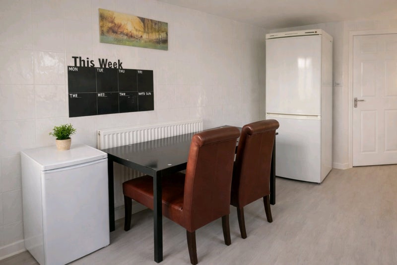 Room Waulking Mill Road in Faifley