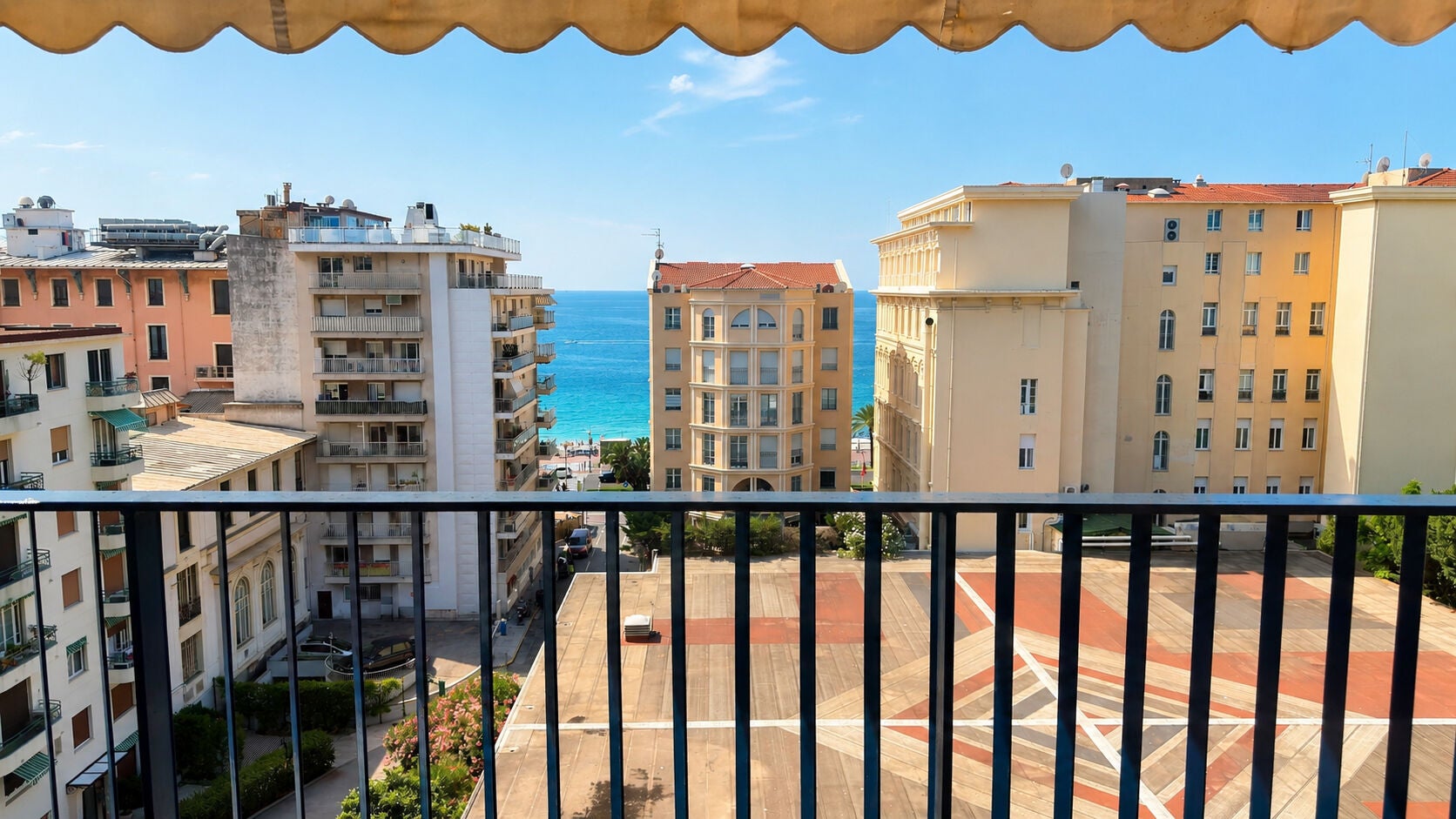 Flat Chemin du Haut Magnan in Nice