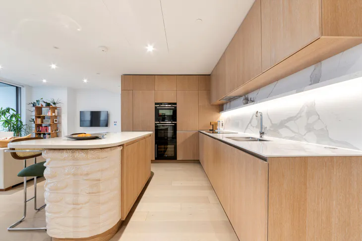 Flat Park Drive in Greater London