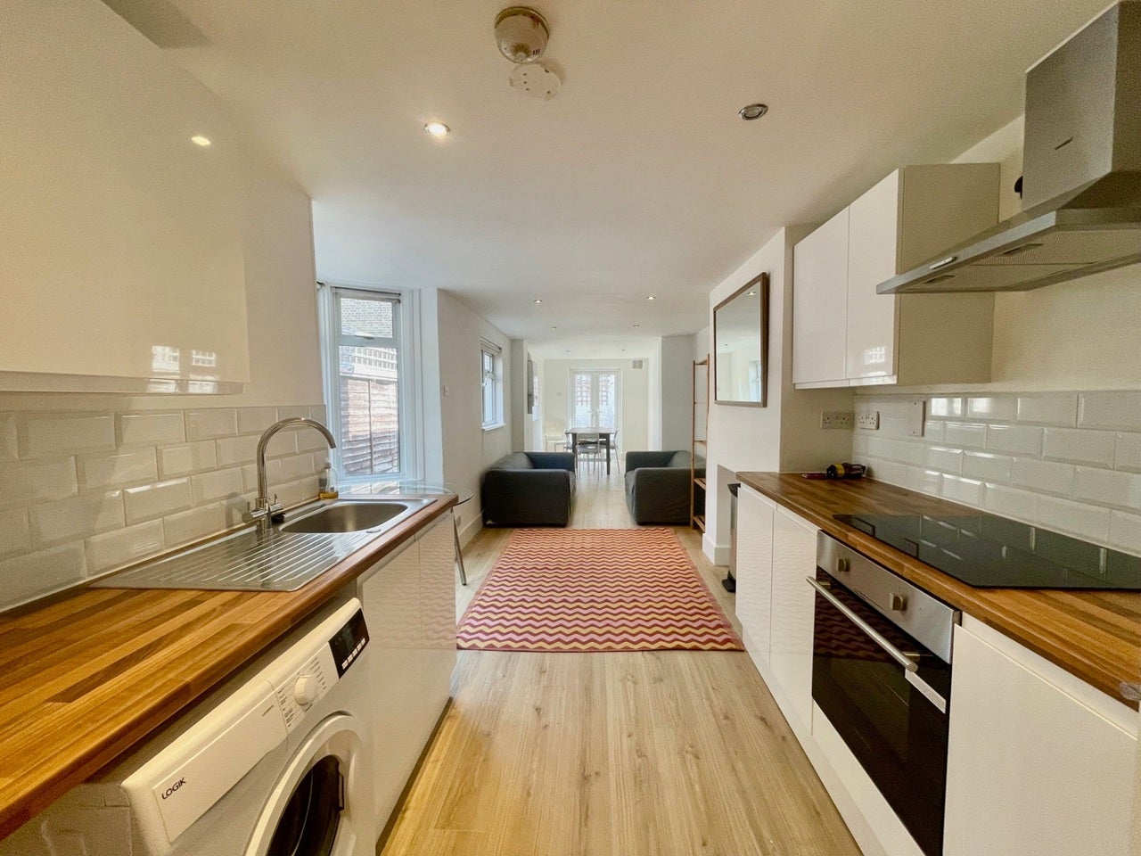House Crewys Road in Greater London