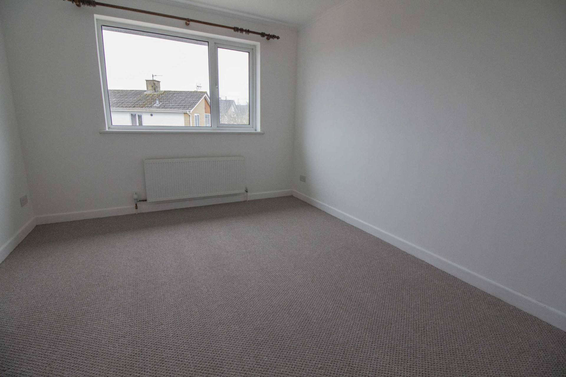 House Linsvale Drive in Frome