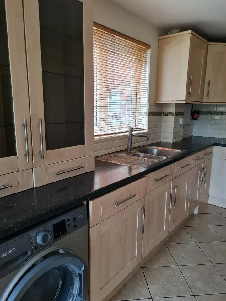 House Myrtleside Close in Greater London