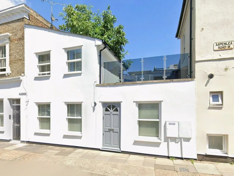 House Aspenlea Road in Greater London