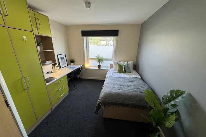 Room Middle Street in Nottingham