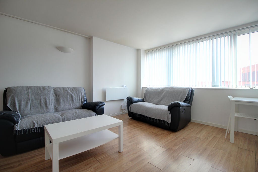 Flat Hucknall Road in Nottingham