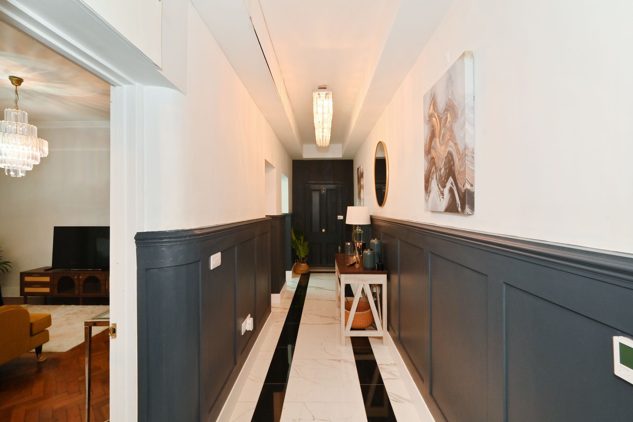 Flat Stanhope Gardens in Greater London