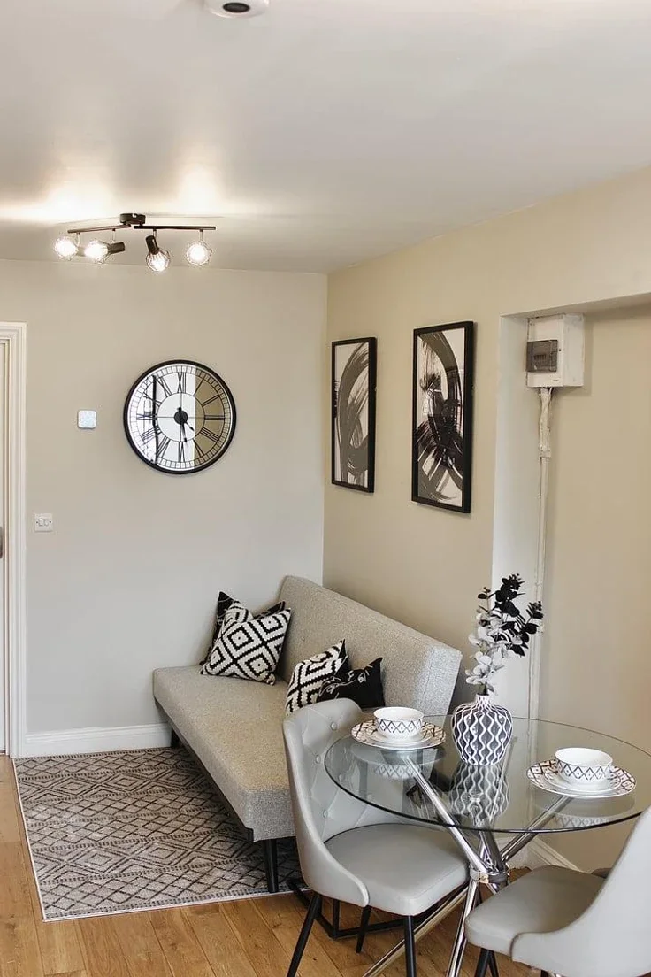 Flat Blandford Road in Reading