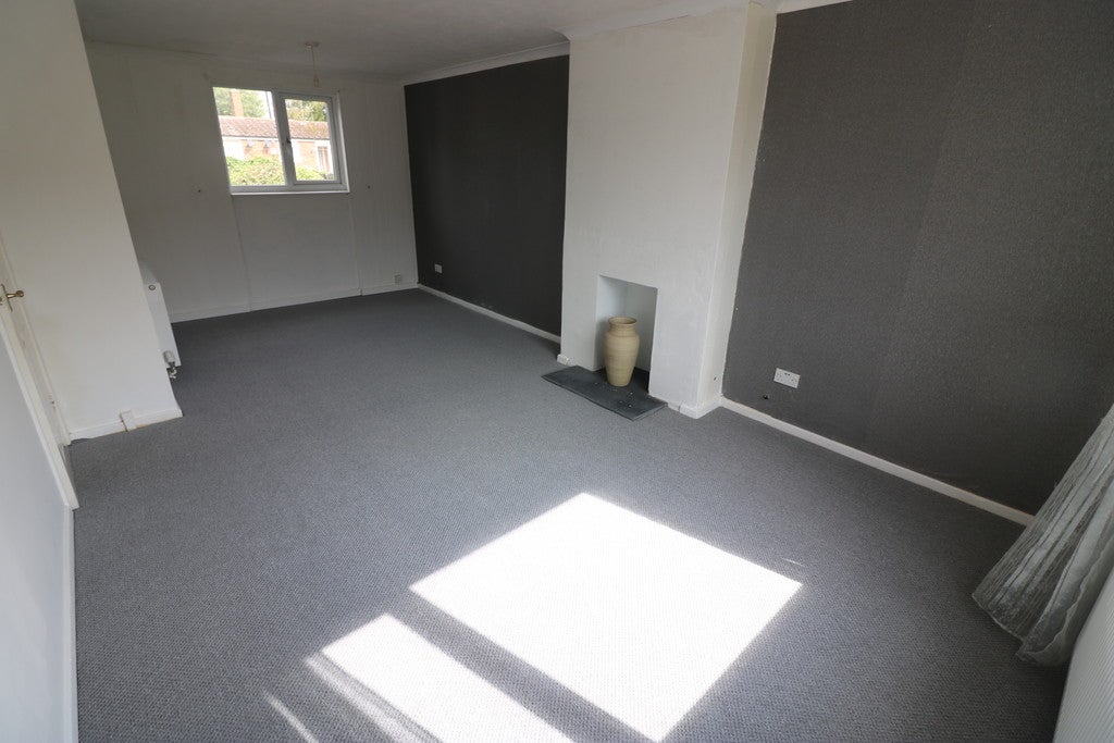 House Peckham Close in Sutton