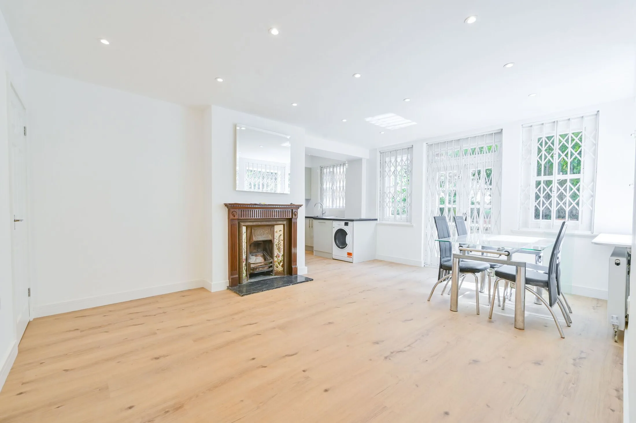 Flat Abbey Road in City of Westminster
