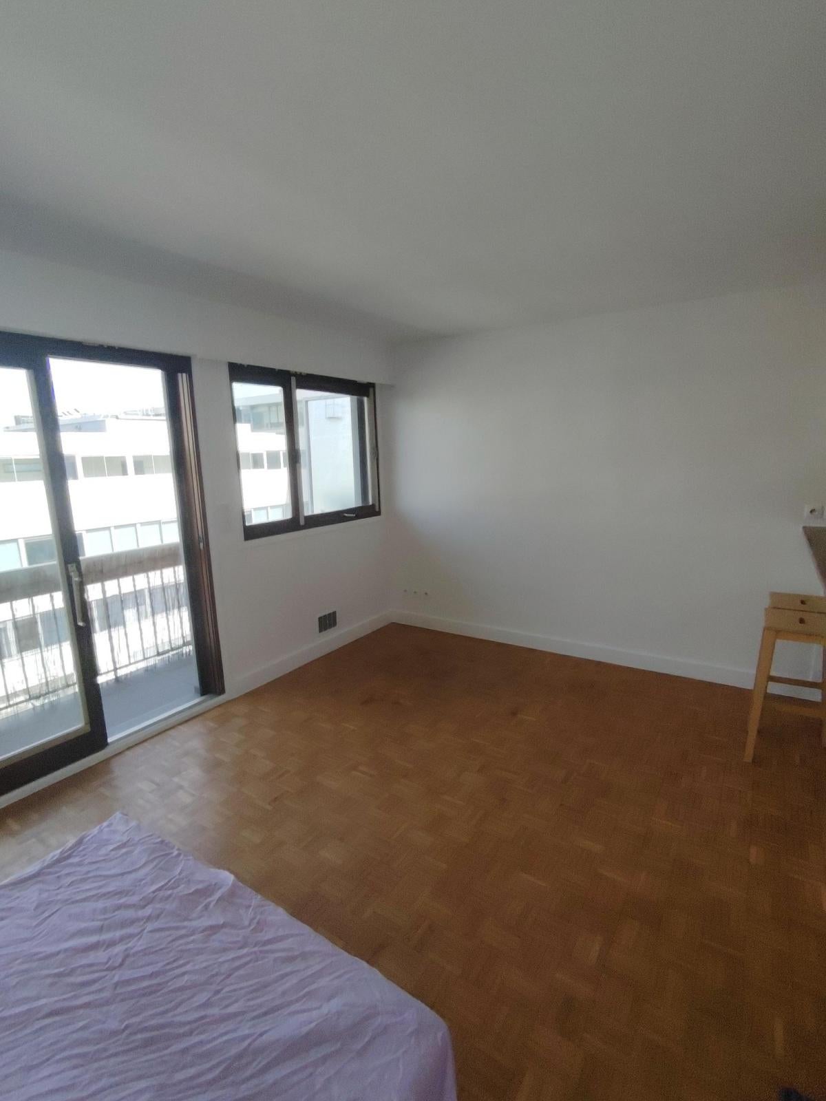 Appartement Rue Montauban à Paris