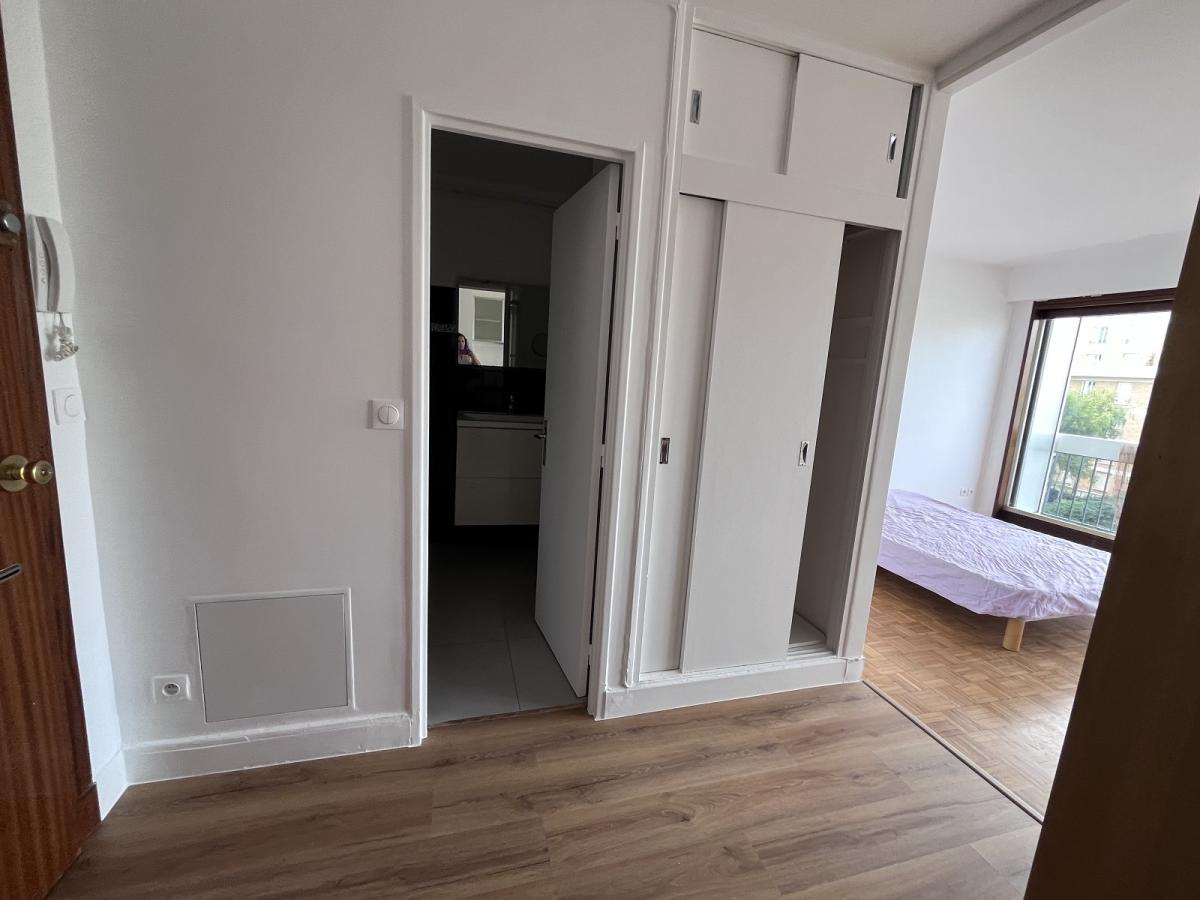 Appartement Rue Montauban à Paris