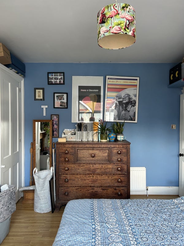 Room Claverdale Road in Greater London
