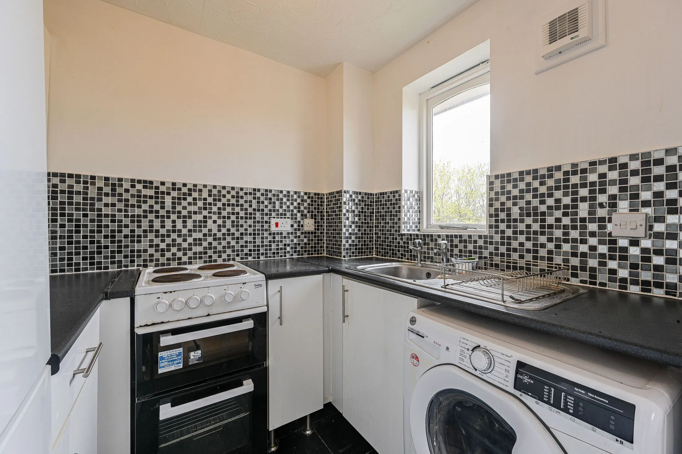 Flat John Williams Close in Greater London