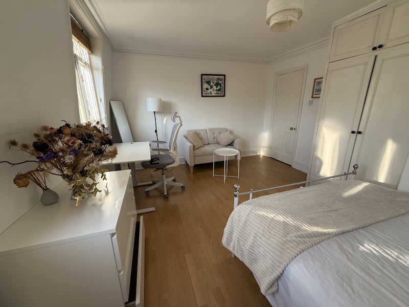Room Pelham Street in Greater London