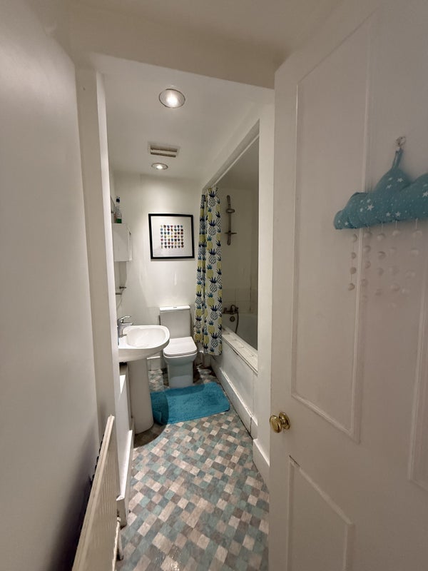 Room Pelham Street in Greater London