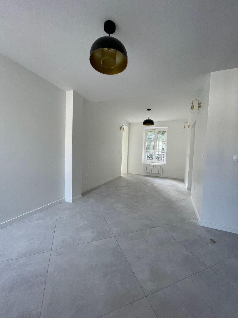 Flat Rue du Vieil Abreuvoir in Saint-Germain-en-Laye
