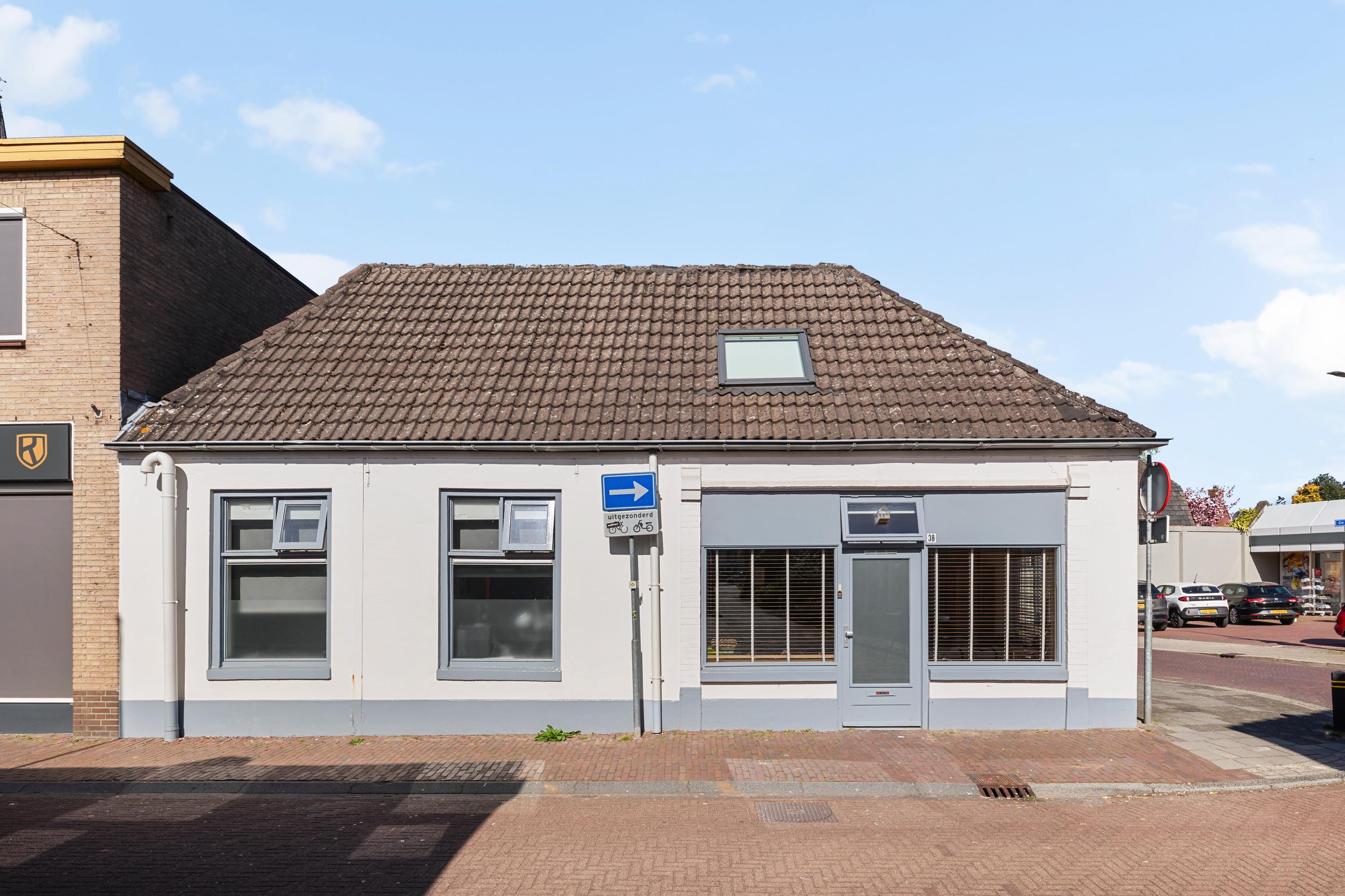 Appartement te koop: Stationsstraat 38, Raalte