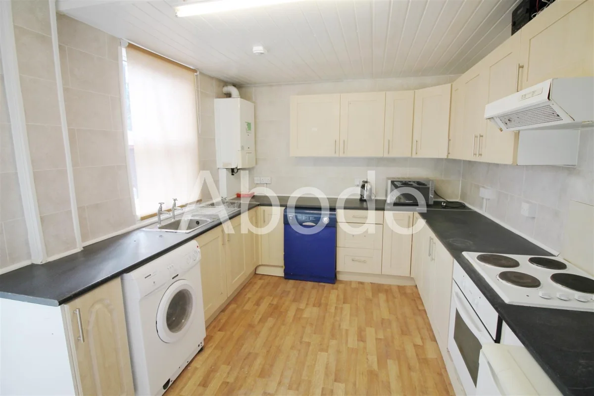Flat Norwood Terrace in Leeds