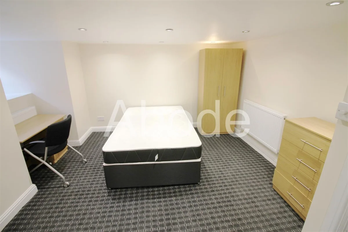 Flat Norwood Terrace in Leeds