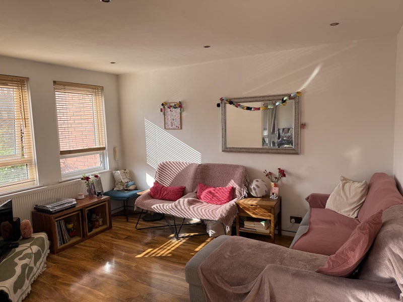 Room Martlesham Walk in Manchester