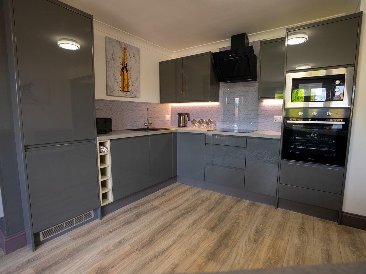 Flat Alexandra Gardens in Woking