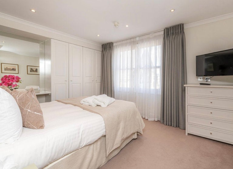 Flat Queen's Gate in Greater London