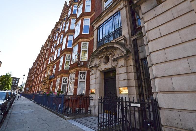 Flat Baker Street in City of Westminster