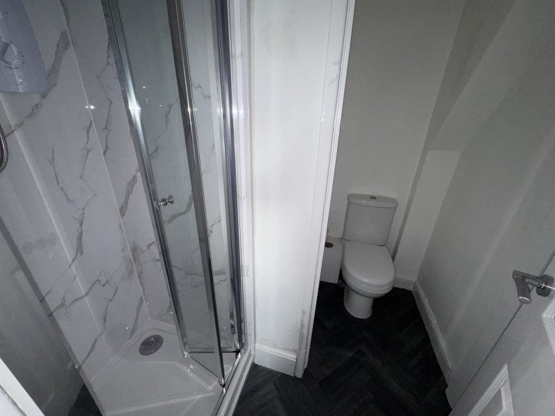 Room Withnell Road in Blackpool