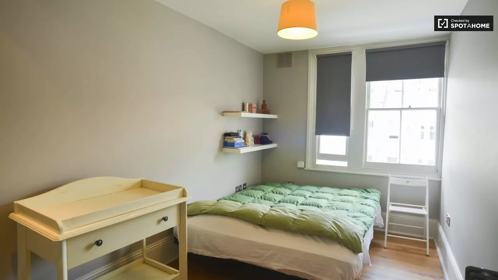 Flat Grittleton Road in City of Westminster