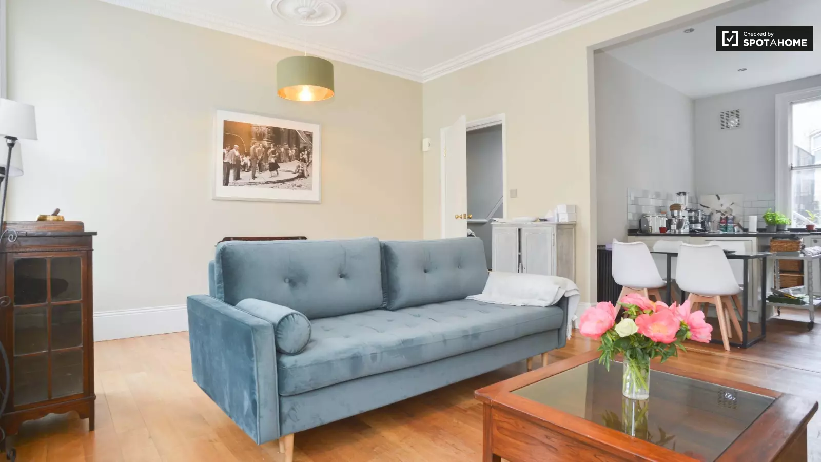 Flat Grittleton Road in City of Westminster