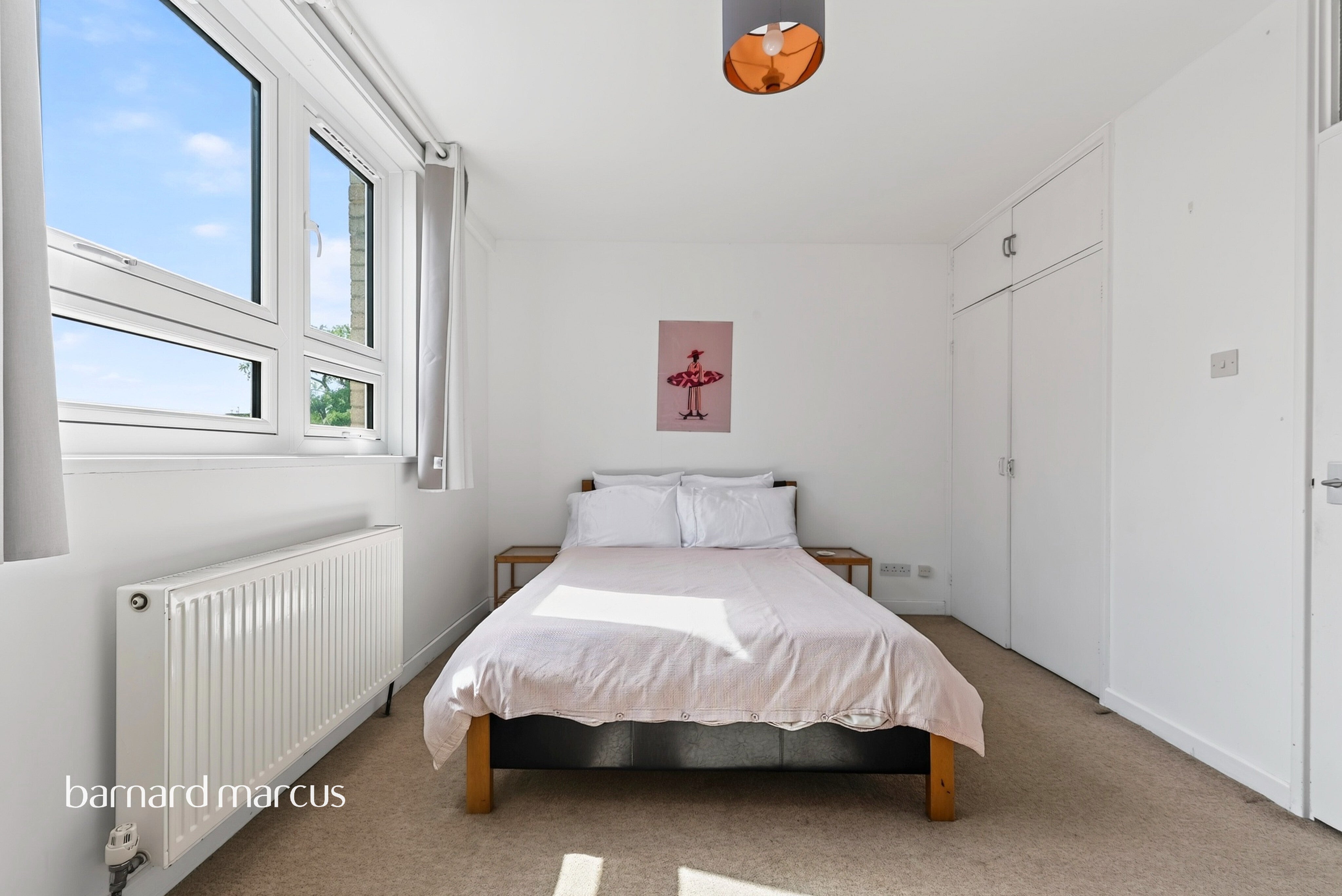 Flat Putney Hill in Greater London