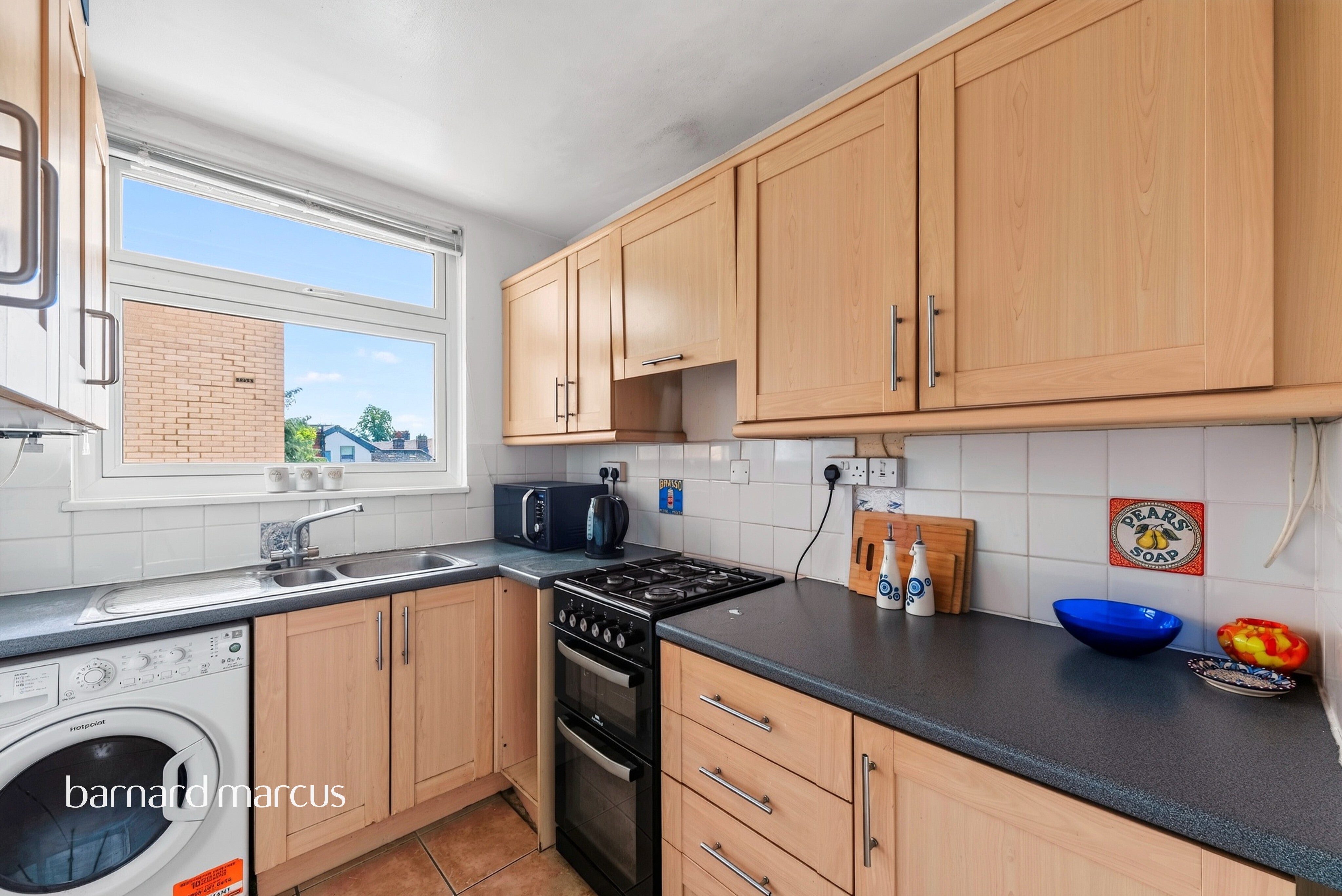 Flat Putney Hill in Greater London