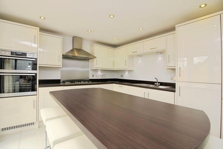 House Goodwood Close in Cherwell District