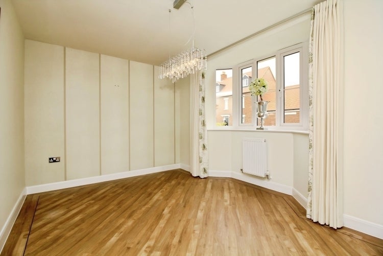 House Goodwood Close in Cherwell District