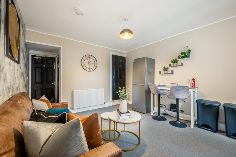 Room William Street in Nuneaton and Bedworth