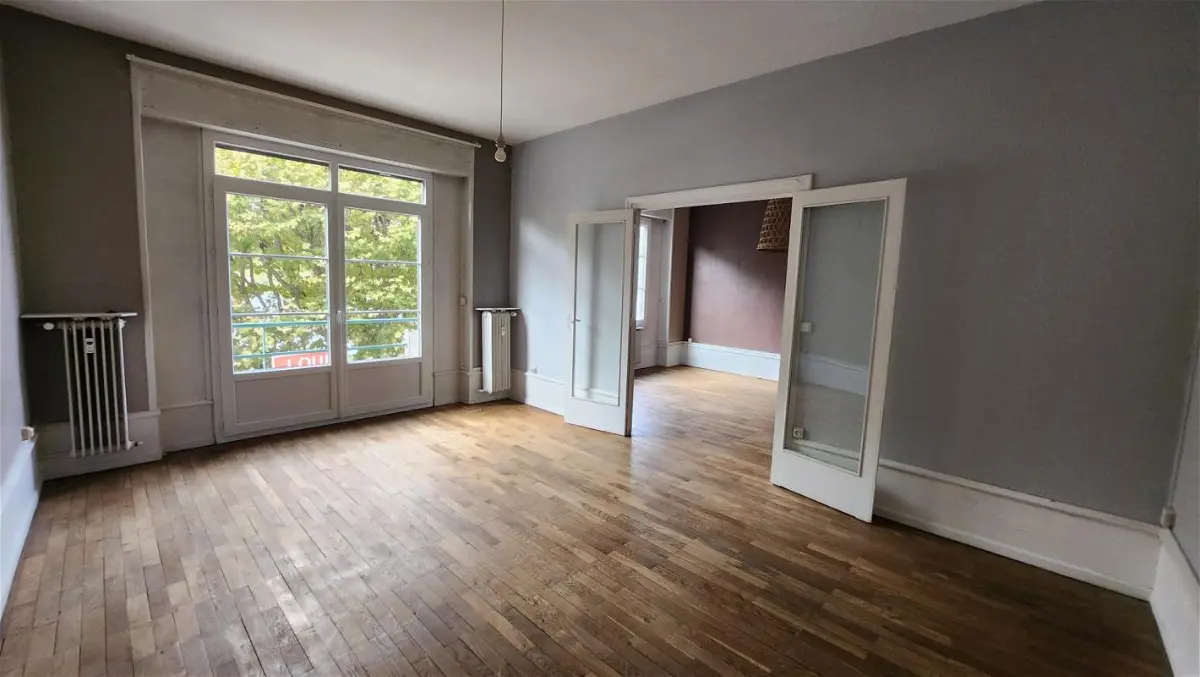 Flat Quai Riondet in Vienne