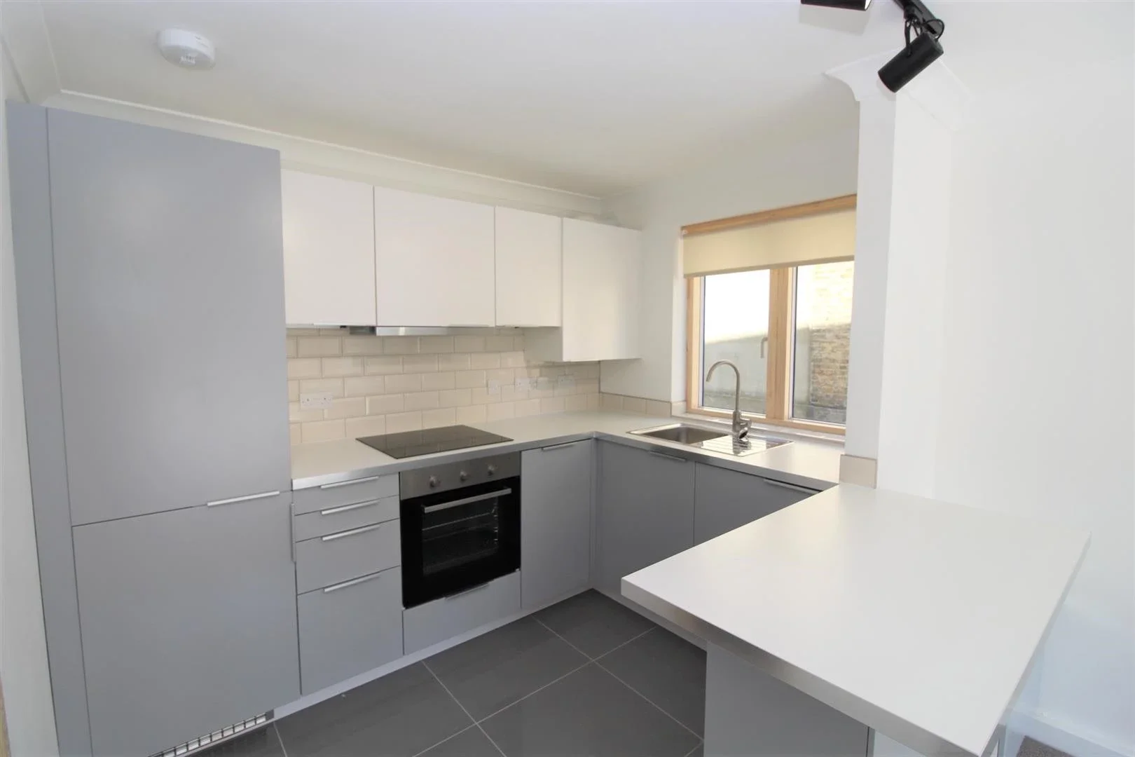Flat Williams Grove in Greater London