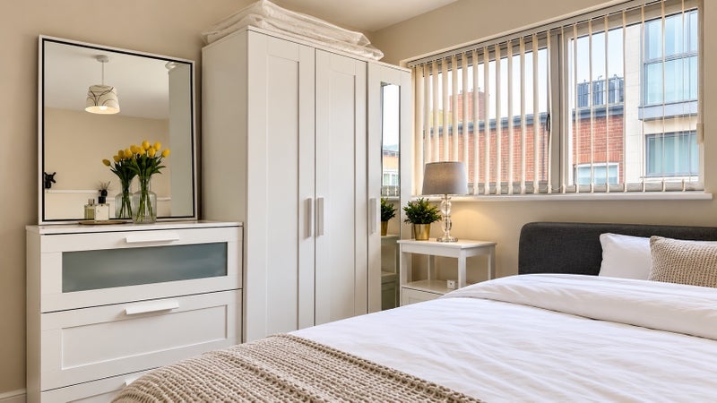 Room Longleat Avenue in Birmingham