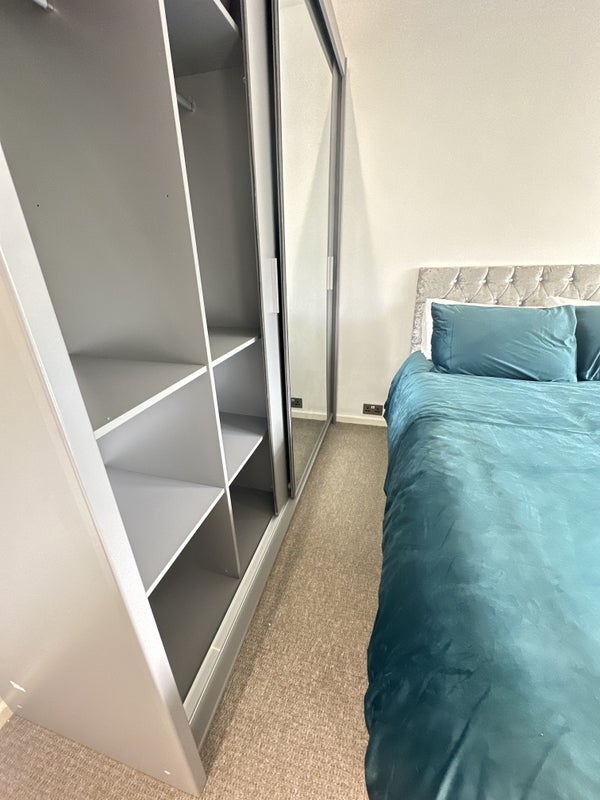 Room Homestead Way in Greater London