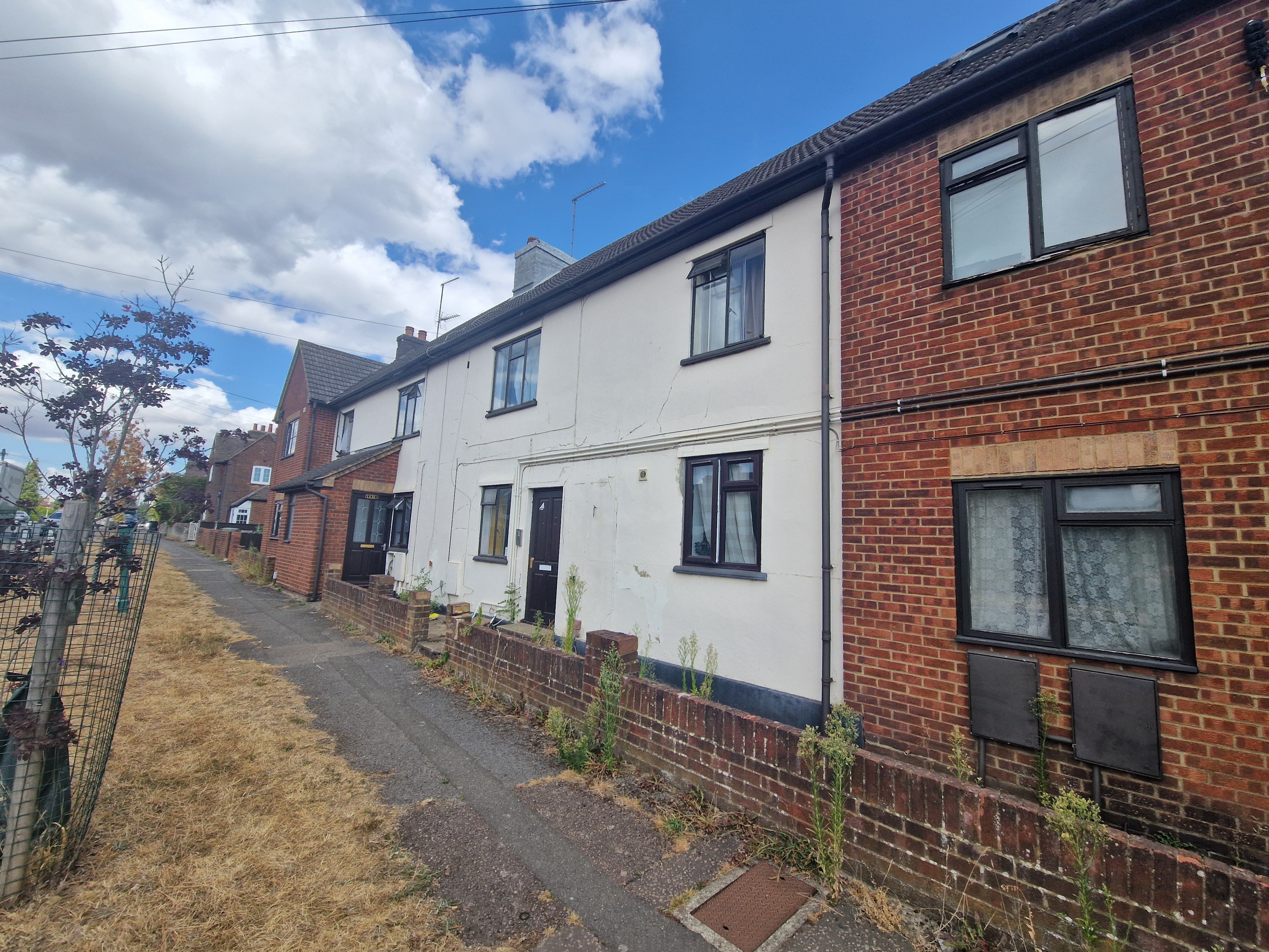 Flat Radlett Road in St Albans
